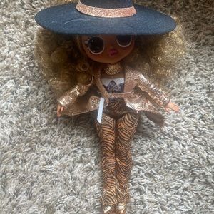 LOL surprise OMG doll